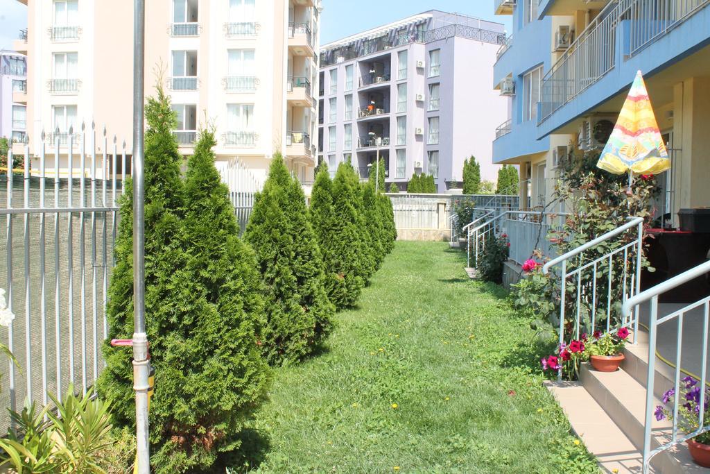 Aqua Blue Apartments Sunny Beach Dış mekan fotoğraf