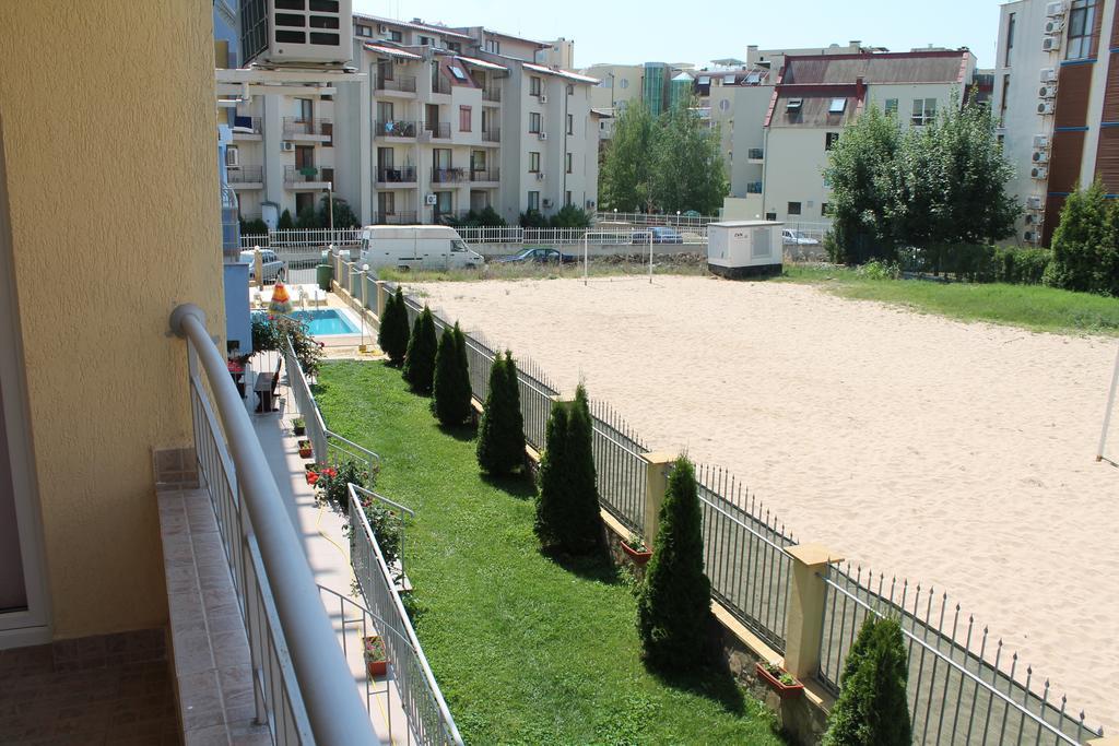 Aqua Blue Apartments Sunny Beach Oda fotoğraf